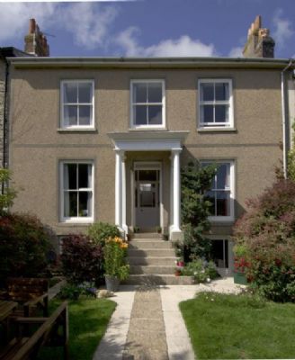Penrose Guest House - Bed and Breakfasts Penzance