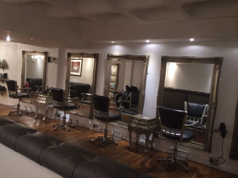 The White Room Hairdressing Hairdresser in Tunbridge Wells (UK)