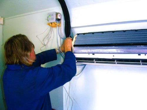Indoor air conditioning unit - Air Conditioning Companies Chesterfield