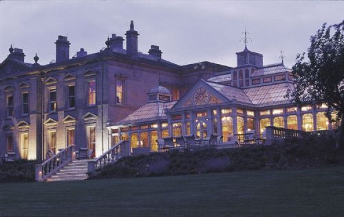 The Orangery at Night - Hotels Lutterworth