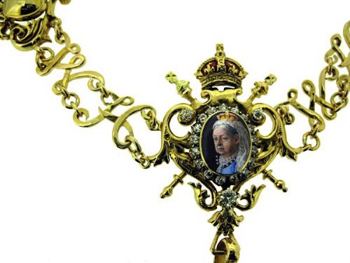 Repair to the mayoresses chain of Hartlepool - Jewellery Designers Hartlepool