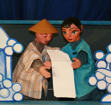 Farmer and Chang - Puppet Shows Providers Wrexham