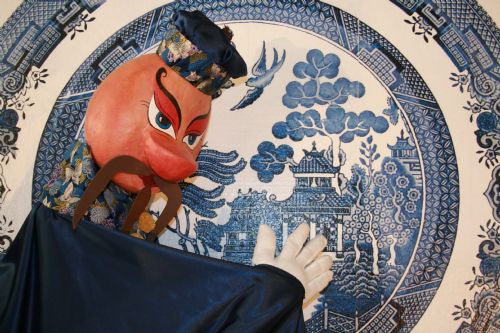 The narrator and plate - Puppet Shows Providers Wrexham