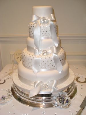 Cakes by Scarlet Ribbons - Cake Maker in Cleethorpes (UK)