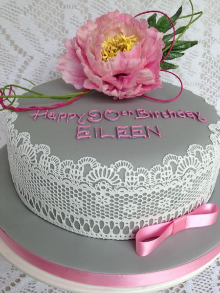 Truly Scrumptious Cakes - Cake Designer in Rawdon, Leeds (UK)