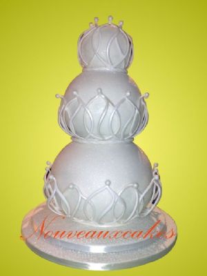 Beautiful Award Winning Unusual Wedding Cake - Cake Designers Bromley
