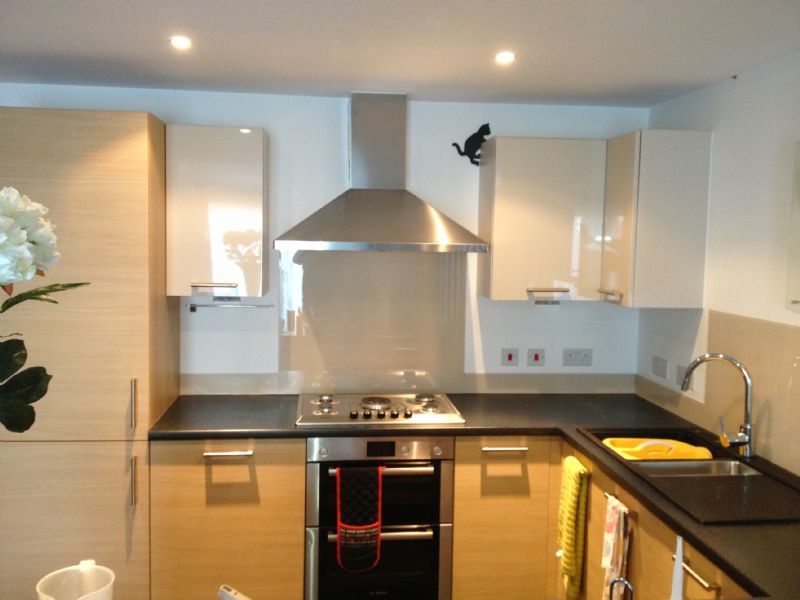 kitchen upstand and splashback