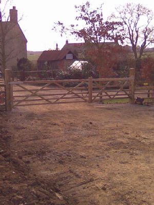 Shires UK Construction - Fencing Contractor in Milton ...