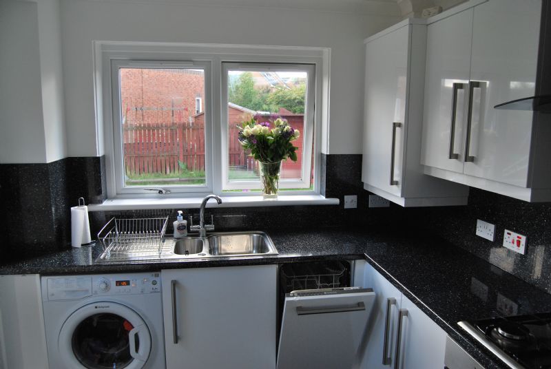 Mulberry Kitchen Design Kitchen Fitter in East Kilbride, Glasgow (UK)