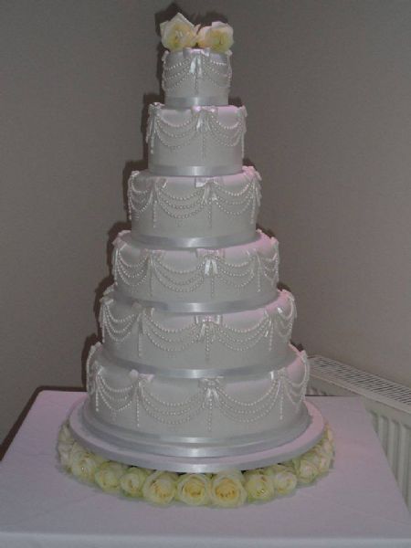 Tiers of Affection - Wedding Cake Maker in Newchapel ...