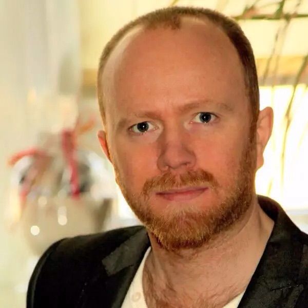 British Male Voice Over Artist... as heard on TV, Joe Wakeford UK