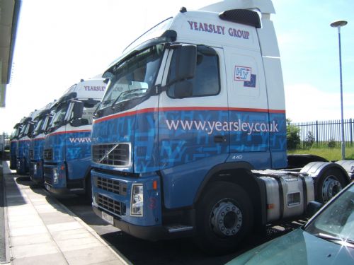 The companys new standard livery. - Sign Makers Rochdale