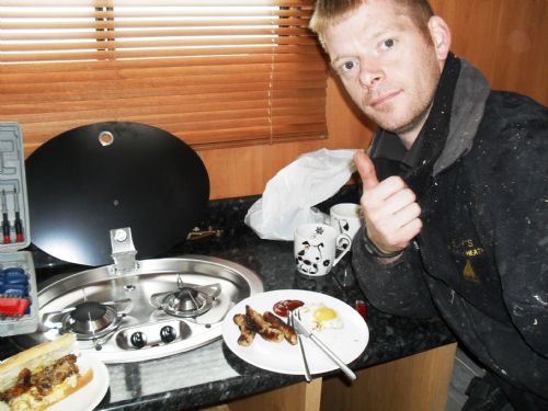 Freshly cooked breakfast after lpg installation.