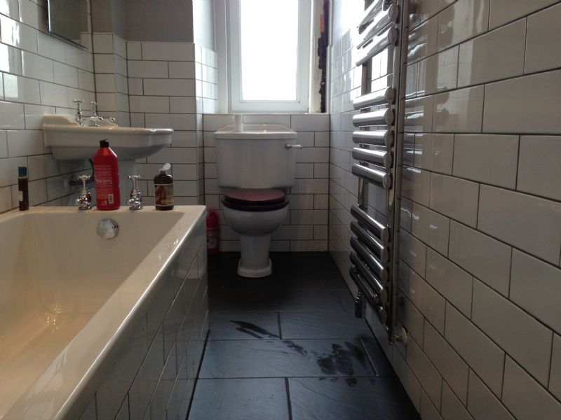 Refresh Kitchen and Bathrooms Bathroom Fitter in Edinburgh (UK)