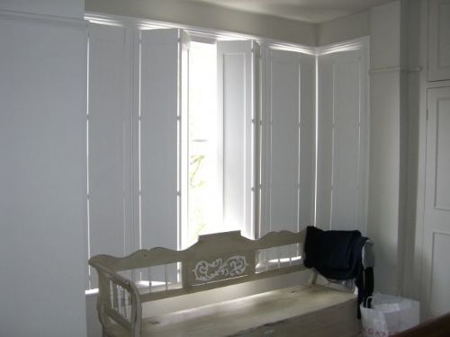 Folding Shaker Style Shutters (Southfeilds, London SW19)