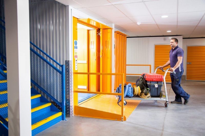 Storage Giant Cardiff Self Storage in Cardiff (UK) CF23 9AE