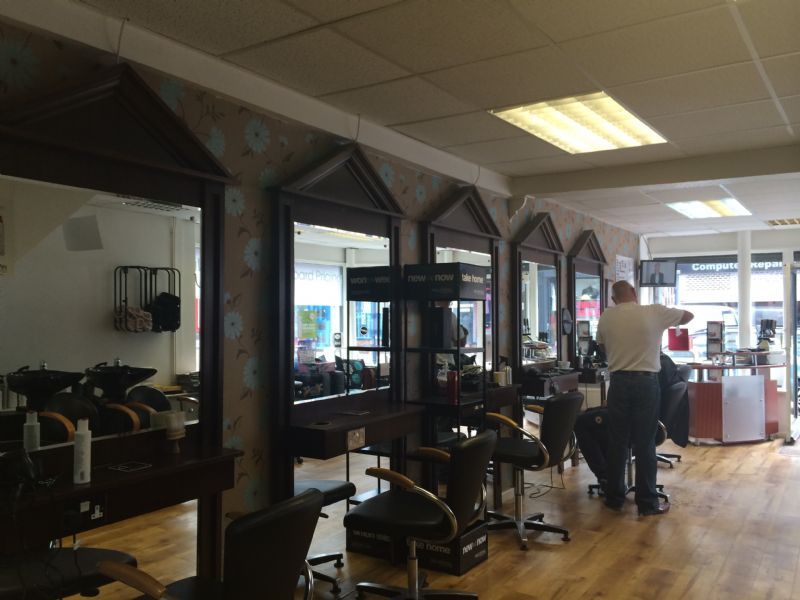 Darryl Bates Hair salon Hairdresser in Ashtonunderlyne (UK)