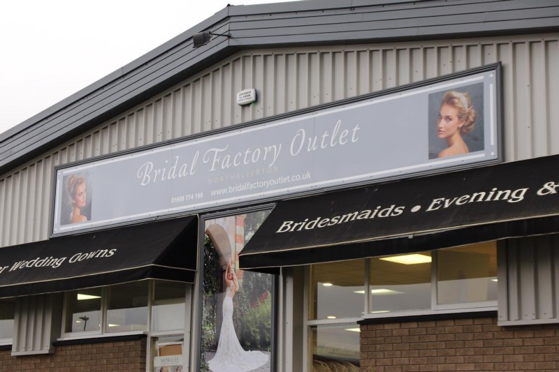 Bridal factory deals outlet