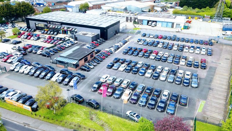 Used car supermarket Used car supermarket