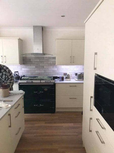 Kitchen design & fitting 2.