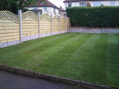 Private customer just wanting a real easy to maintain rear garden with a new fence.
