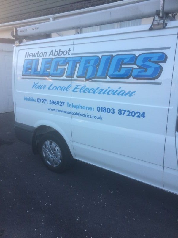 Newton Abbot Electrics, Newton Abbot Electrician FreeIndex