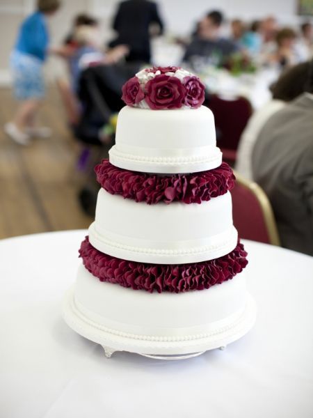 Vallum House Cakes  Newcastle  upon  Tyne  Wedding  Cake  