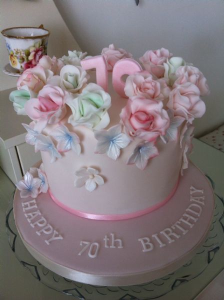 Carry On Cupcakes, Sutton Coldfield  4 reviews  Cupcake 