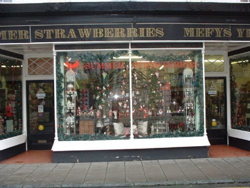 Summer Strawberries, Barmouth  Gift Shop - FreeIndex