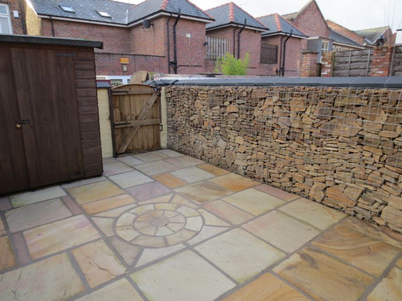 Manchester Landscapers, Manchester 4 reviews Landscape Gardener