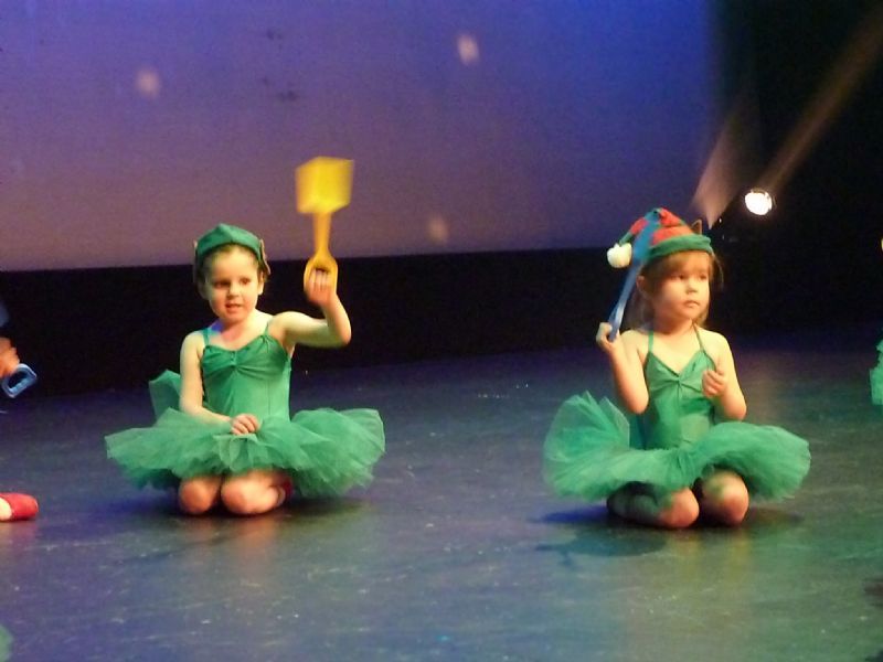 Reigate School of Ballet, Redhill 1 review Dance Class FreeIndex