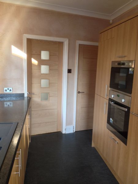 Strata Oak with Palermo Oak internal door