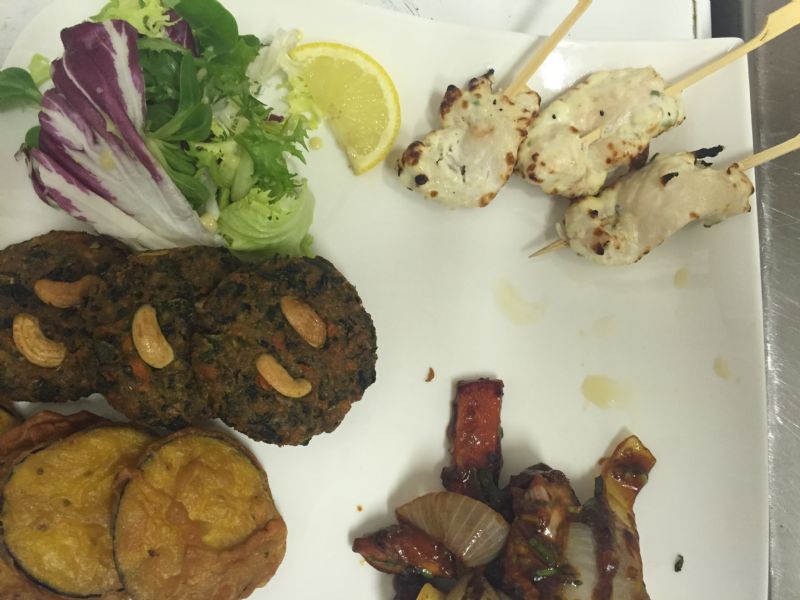 Gurkha Curry Lounge Indian Restaurant in Burtonontrent (UK)