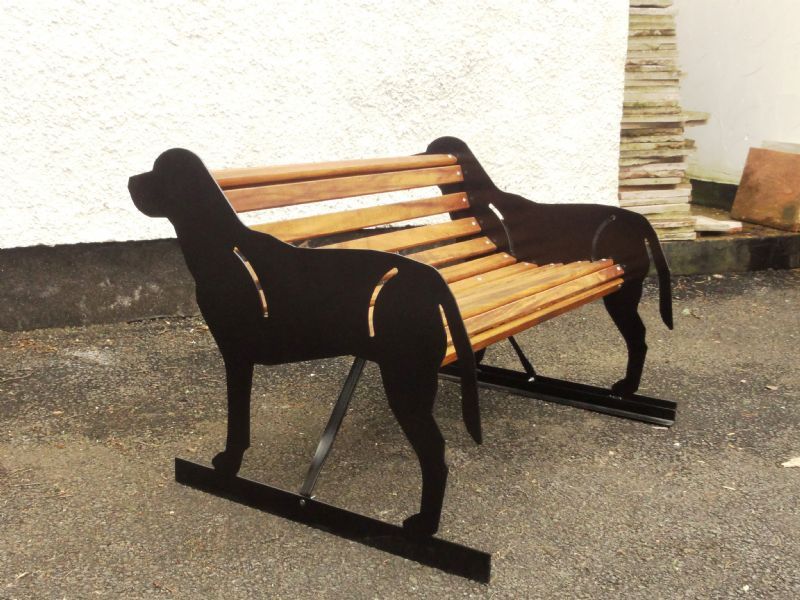 sityu animal benches llanidloes
