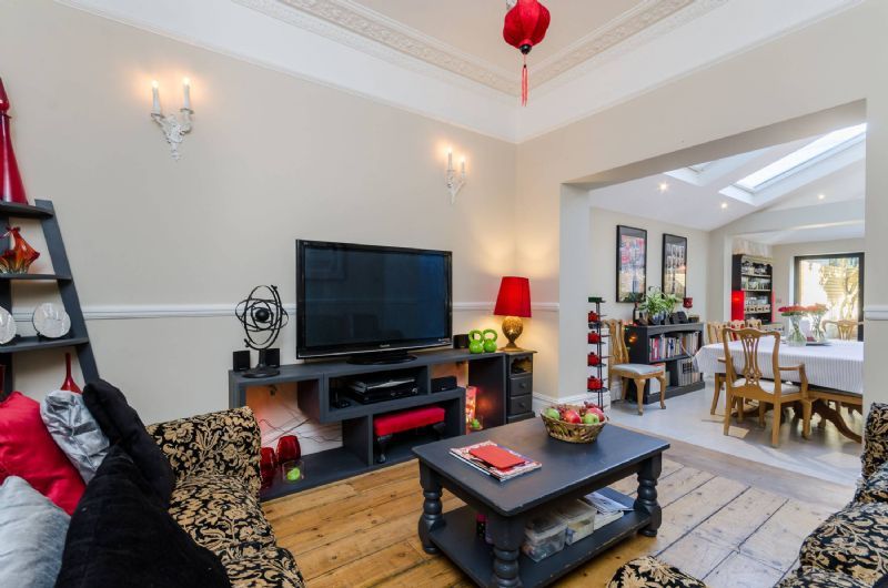 Wrap around extension of home in London borough of Islington