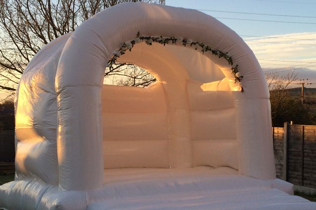 king of the castle bouncy hire