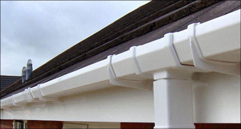Clean soffit and fascia myself.