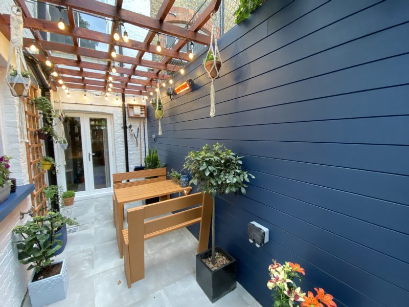 Battersea Park Road - Terrace.